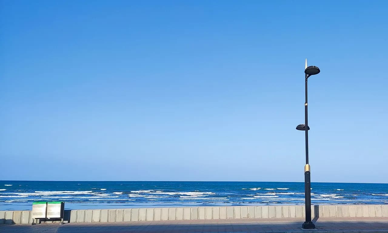 Al Hail beach, Seeb